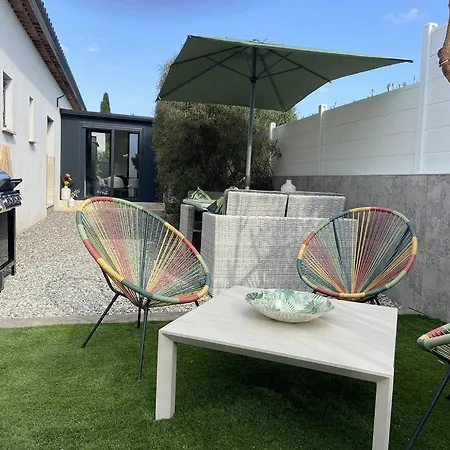 Arbor Vitae Piscine Privee A 13km De La Holiday home