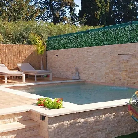 Arbor Vitae Piscine Privee A 13km De La *